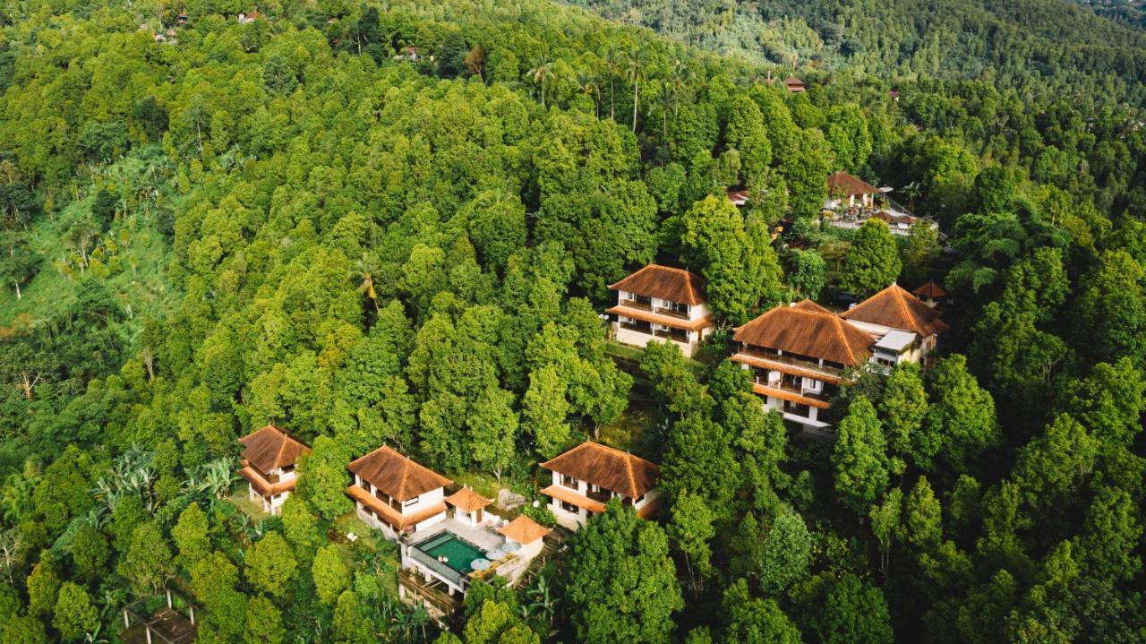 Sari 2* Munduk (Bali)